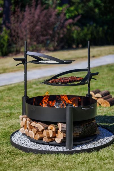Naturstahlgrillplatte mit einem Griff für Feuerschale | BANDITO und MONTANA X | 50 cm